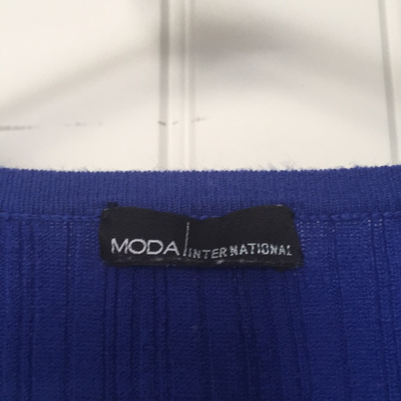 Blue long sleeve t-shirt - Picture 2 of 3